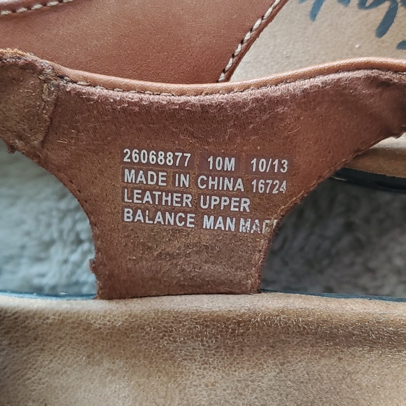 Clarks Light Brown Leather Strapey Heeled Sandals Ankle Buckle Size 10M - Picture 4 of 7